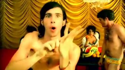 3Oh!3 - Don't Trust Me