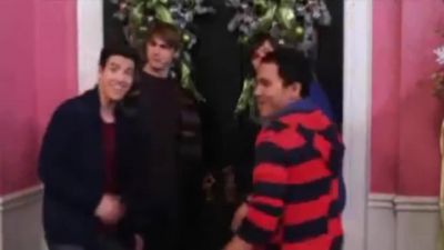 Big Time Rush feat. Miranda Cosgrove - All I Want For Christmas Is You .