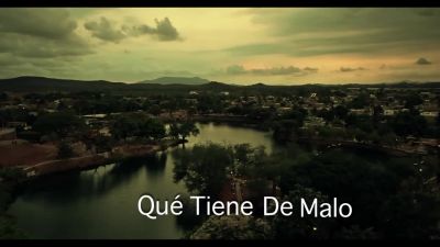 Calibre 50 - Qué Tiene De Malo feat. El Komander