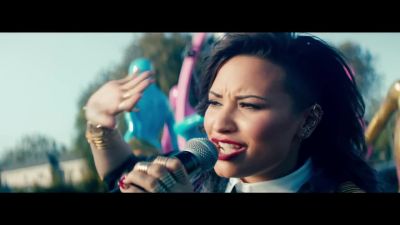 Demi Lovato - Really Don't Care feat. Cher Lloyd
