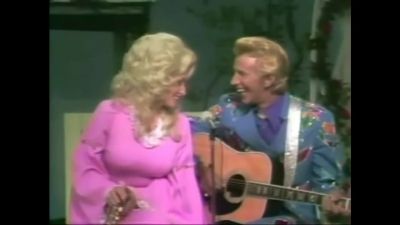 Dolly Parton - Lost Forever In Your Kiss