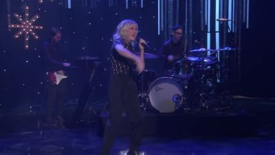 Ellie Goulding - On My Mind - Live On Ellen