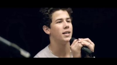 Jonas Brothers - Paranoid - Official Music Video