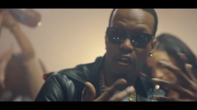 Juicy J feat. Chris Brown, Wiz Khalifa - Talkin' Bout