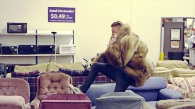 Macklemore & Ryan Lewis - Thrift Shop feat. Wanz