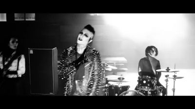 Motionless In White - Loud