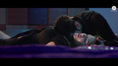 Pyaar De - Beiimaan Love | Sunny Leone & Rajniesh Duggall | Ankit Tiwari | Romantic Love Song