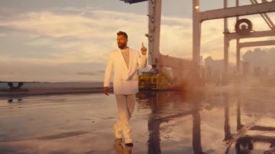 Ricky Martin, Christian Nodal - Fuego De Noche, Nieve De Día