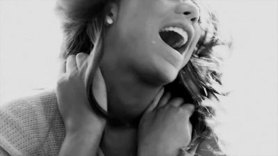 Tamar Braxton - Official Love And War Music Video