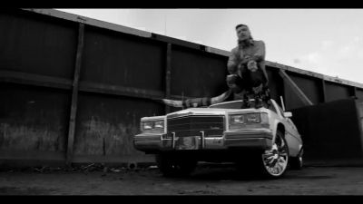 Yelawolf - Rowdy feat. Machine Gun Kelly & DJ Paul