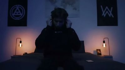 Alan Walker - Me, Myself And The Night