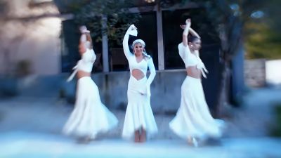 Alena Omargalieva - Мужчина