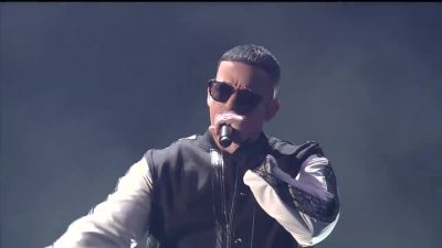 Daddy Yankee - Con Calma En Vivo