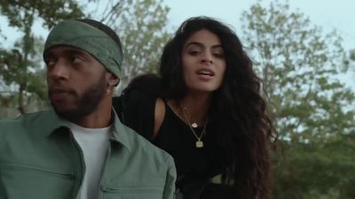 Jessie Reyez Featuring 6Lack - Forever