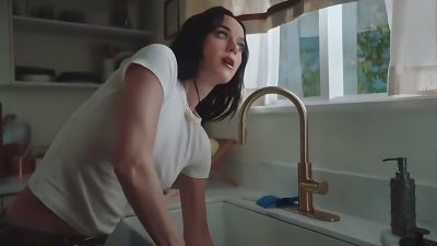 Katy Perry - Bandaids