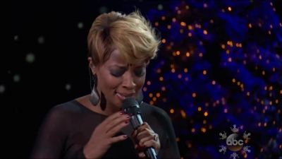 Mary J. Blige - Do You Hear What I Hear