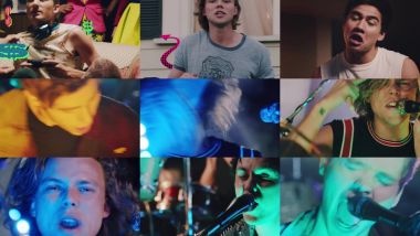 Скачать клип 5 SECONDS OF SUMMER - She's Kinda Hot