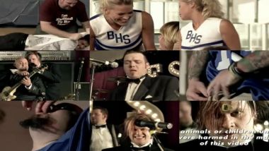 Скачать клип BOWLING FOR SOUP - High School Never Ends