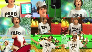 Скачать клип CHRISTMAS CASH MUSIC VIDEO - Fred Figglehorn