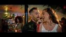 Скачать клип Mike Bahía & Greeicy - Esta Noche